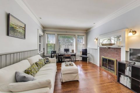 Tiny photo for 1028 N Sheridan Road, Waukegan, IL 60085 (MLS # 12465125)
