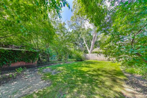 Tiny photo for 1028 N Sheridan Road, Waukegan, IL 60085 (MLS # 12465125)