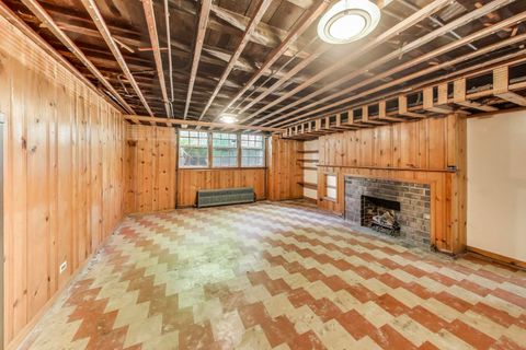 Tiny photo for 1028 N Sheridan Road, Waukegan, IL 60085 (MLS # 12465125)