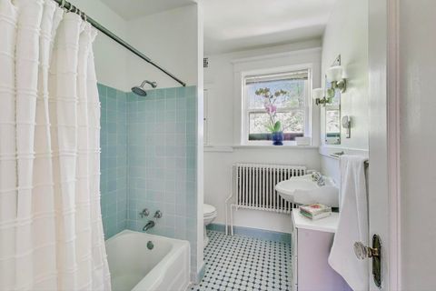 Tiny photo for 1028 N Sheridan Road, Waukegan, IL 60085 (MLS # 12465125)