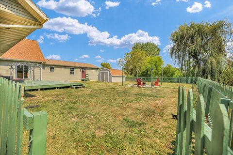 Tiny photo for 48 Nightingale Circle, Camargo, IL 61919 (MLS # 12352158)