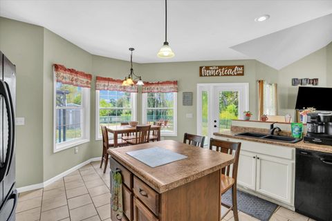 Tiny photo for 48 Nightingale Circle, Camargo, IL 61919 (MLS # 12352158)
