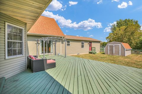 Tiny photo for 48 Nightingale Circle, Camargo, IL 61919 (MLS # 12352158)