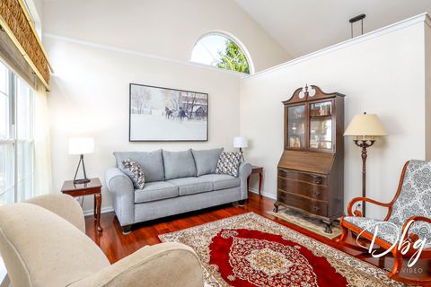 Tiny photo for 81 W Dahlia Lane, Round Lake Beach, IL 60073 (MLS # 12475474)