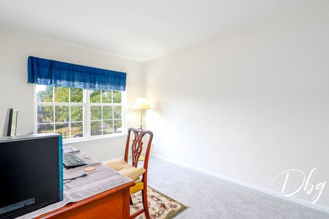 Tiny photo for 81 W Dahlia Lane, Round Lake Beach, IL 60073 (MLS # 12475474)