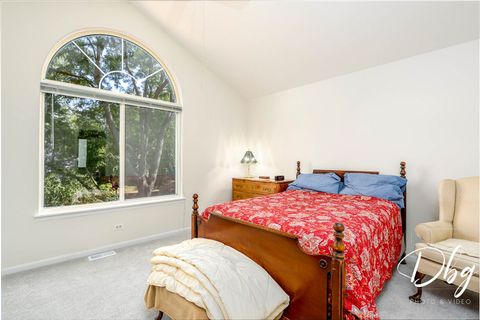 Tiny photo for 81 W Dahlia Lane, Round Lake Beach, IL 60073 (MLS # 12475474)