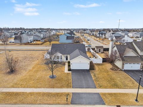 Tiny photo for 410 Heritage Lane, Plano, IL 60545 (MLS # 12587391)