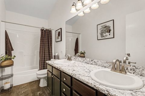 Tiny photo for 410 Heritage Lane, Plano, IL 60545 (MLS # 12587391)