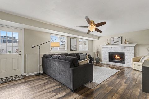 Tiny photo for 410 Heritage Lane, Plano, IL 60545 (MLS # 12587391)