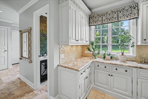 Tiny photo for 25W451 Plamondon Road, Wheaton, IL 60189 (MLS # 12745644)
