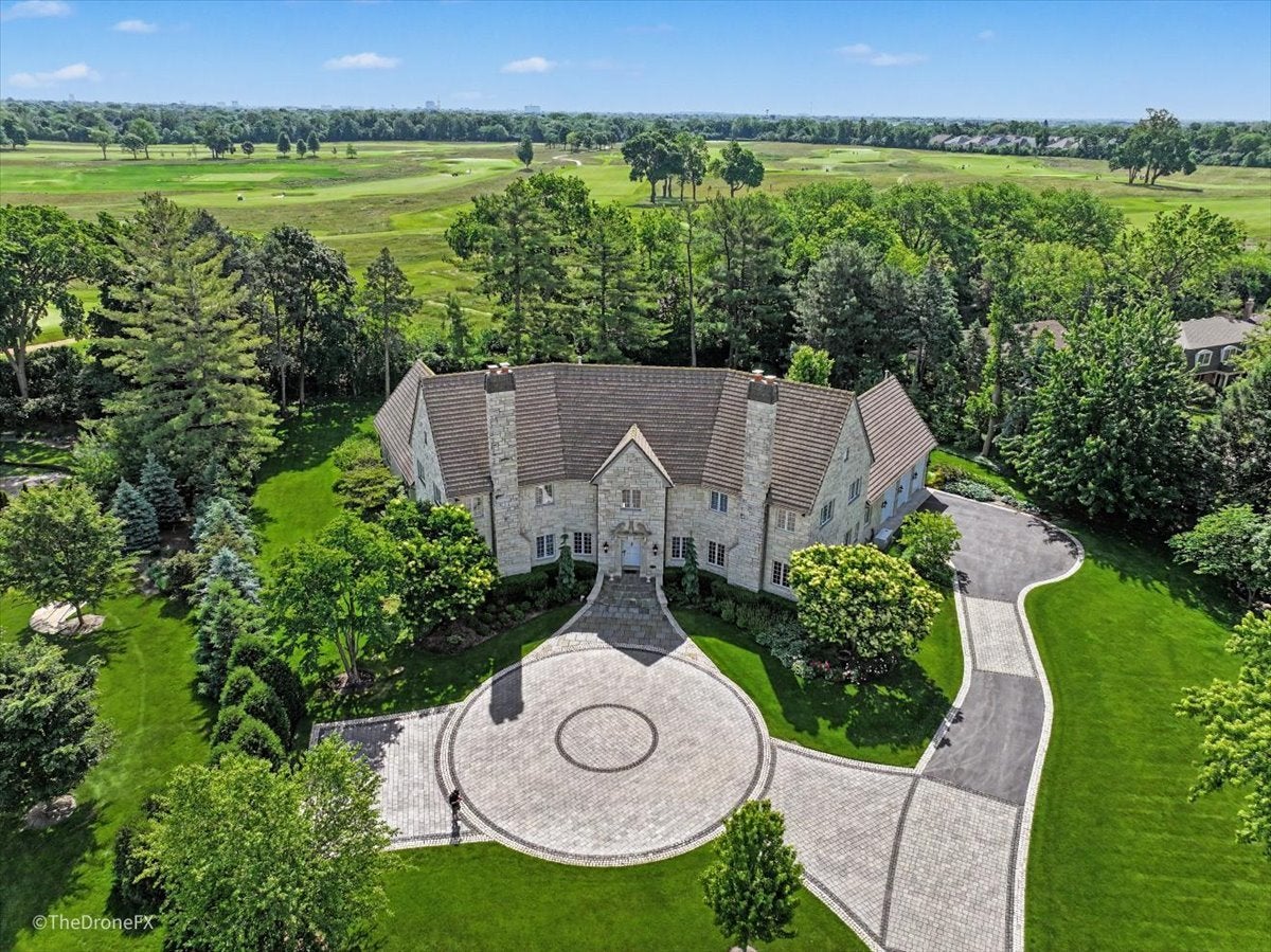 25W451 Plamondon Road