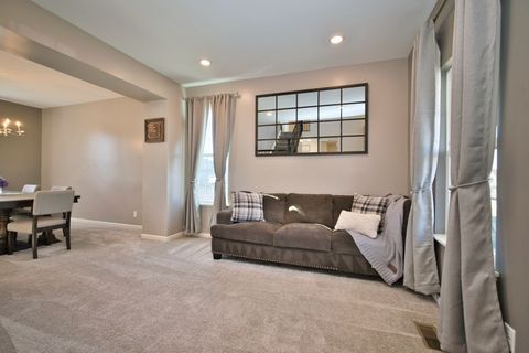 Tiny photo for 574 Coach Road, Yorkville, IL 60560 (MLS # 12631553)