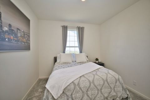 Tiny photo for 574 Coach Road, Yorkville, IL 60560 (MLS # 12631553)