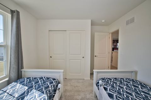 Tiny photo for 574 Coach Road, Yorkville, IL 60560 (MLS # 12631553)