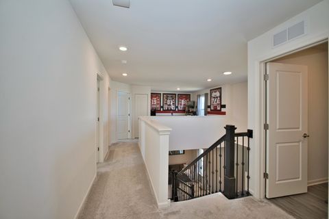 Tiny photo for 574 Coach Road, Yorkville, IL 60560 (MLS # 12631553)