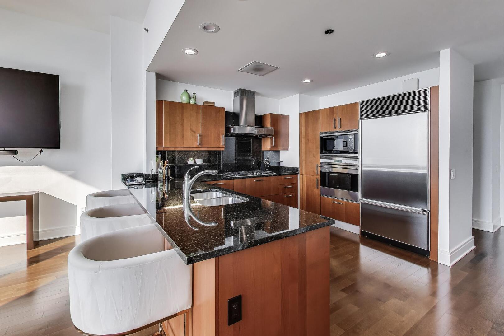 401 N WABASH Avenue 40C