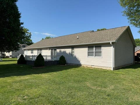 Tiny photo for 1303 N Magnolia Drive, Marion, IL 62959 (MLS # 12654204)