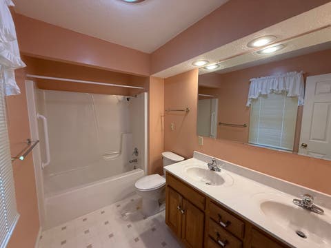Tiny photo for 1303 N Magnolia Drive, Marion, IL 62959 (MLS # 12654204)
