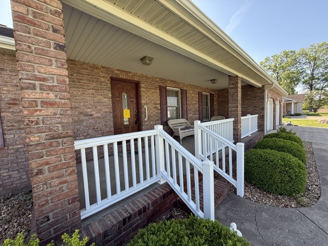1303 N Magnolia Drive