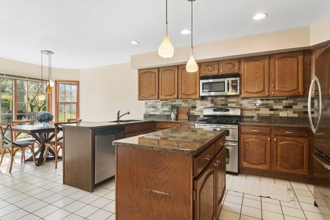 Tiny photo for 525 Cherbourg Drive, Buffalo Grove, IL 60089 (MLS # 12628851)