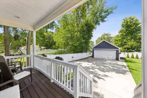 Tiny photo for 198 N Glenview Avenue, Elmhurst, IL 60126 (MLS # 12690410)