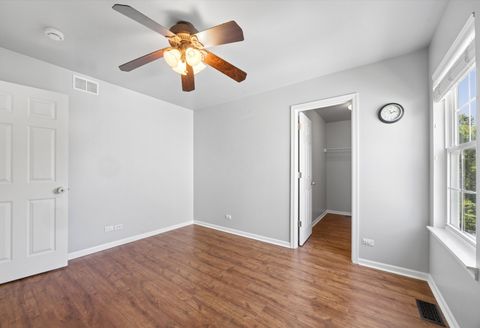 Tiny photo for 1562 Glenside Drive, Bolingbrook, IL 60490 (MLS # 12647897)