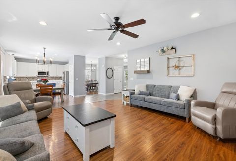 Tiny photo for 1562 Glenside Drive, Bolingbrook, IL 60490 (MLS # 12647897)