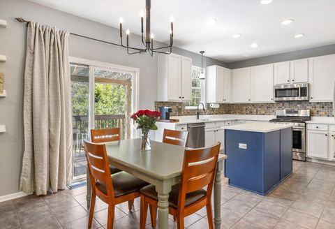 Tiny photo for 1562 Glenside Drive, Bolingbrook, IL 60490 (MLS # 12647897)