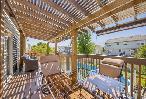 Tiny photo for 1562 Glenside Drive, Bolingbrook, IL 60490 (MLS # 12647897)