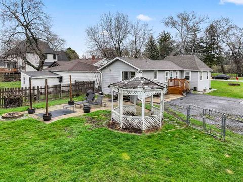 Tiny photo for 4616 River Drive, Lisle, IL 60532 (MLS # 12610674)