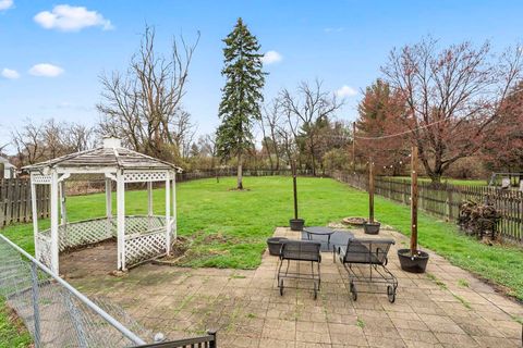 Tiny photo for 4616 River Drive, Lisle, IL 60532 (MLS # 12610674)