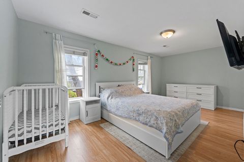 Tiny photo for 4616 River Drive, Lisle, IL 60532 (MLS # 12610674)