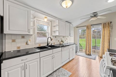 Tiny photo for 4616 River Drive, Lisle, IL 60532 (MLS # 12610674)