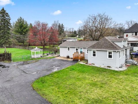 Tiny photo for 4616 River Drive, Lisle, IL 60532 (MLS # 12610674)