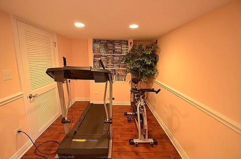 Tiny photo for 7 Snead Court, Bolingbrook, IL 60490 (MLS # 12464480)
