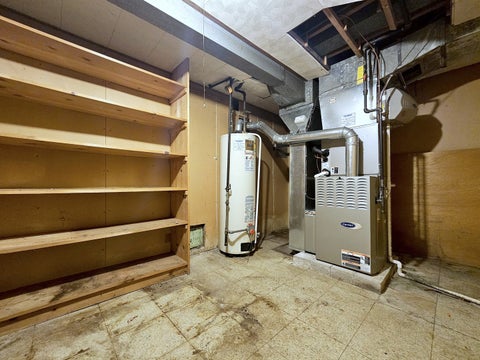 Tiny photo for 10320 S Claremont Avenue, Chicago, IL 60643 (MLS # 12686148)