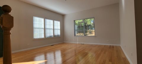 Tiny photo for 2333 Vanderbilt Drive #-, Geneva, IL 60134 (MLS # 12488854)
