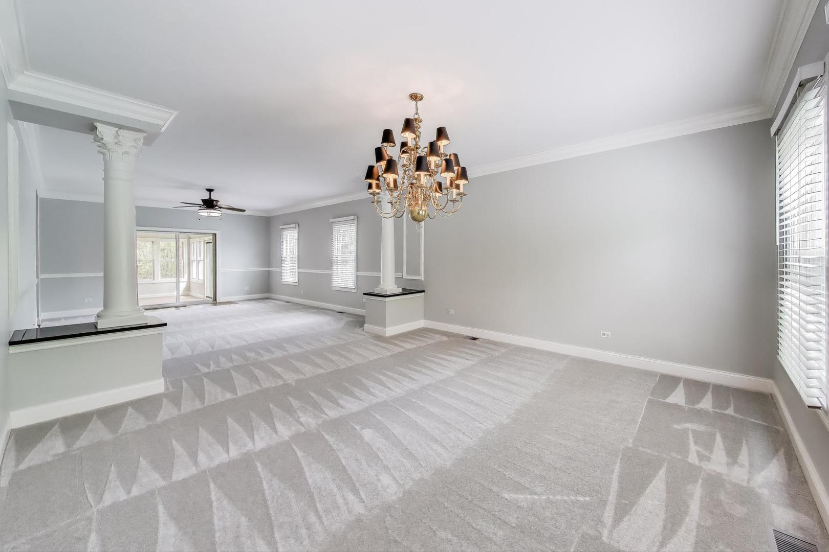 2555 Highmoor Road