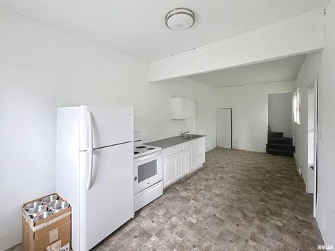 Tiny photo for 204 MAIN Avenue, Matherville, IL 61231 (MLS # QC4268698)