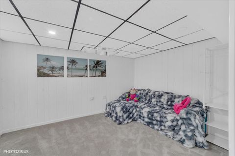 Tiny photo for 211 Edgewater Drive, Bloomingdale, IL 60108 (MLS # 12610564)