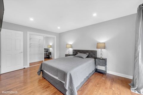 Tiny photo for 211 Edgewater Drive, Bloomingdale, IL 60108 (MLS # 12610564)