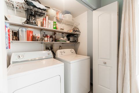 Tiny photo for 820 Shady Lane, Aurora, IL 60506 (MLS # 12486683)