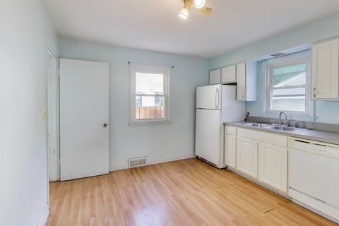 Tiny photo for 221 HEINE Avenue, Elgin, IL 60123 (MLS # 12508152)