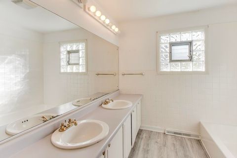 Tiny photo for 221 HEINE Avenue, Elgin, IL 60123 (MLS # 12508152)