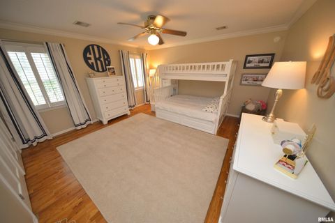 Tiny photo for 616 SEVILLE Drive, Mt Vernon, IL 62864 (MLS # EB458810)