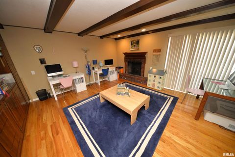 Tiny photo for 616 SEVILLE Drive, Mt Vernon, IL 62864 (MLS # EB458810)