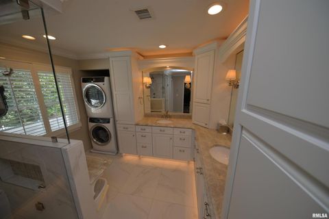 Tiny photo for 616 SEVILLE Drive, Mt Vernon, IL 62864 (MLS # EB458810)