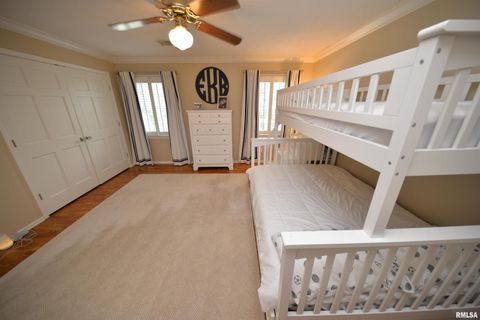 Tiny photo for 616 SEVILLE Drive, Mt Vernon, IL 62864 (MLS # EB458810)