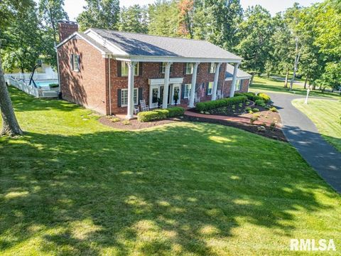 Tiny photo for 616 SEVILLE Drive, Mt Vernon, IL 62864 (MLS # EB458810)