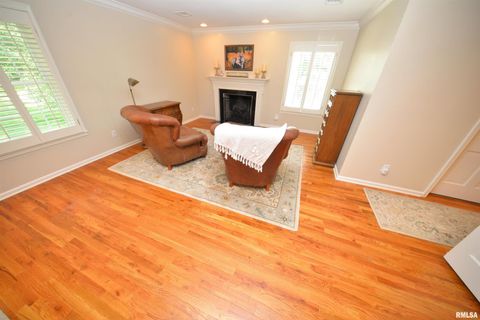 Tiny photo for 616 SEVILLE Drive, Mt Vernon, IL 62864 (MLS # EB458810)